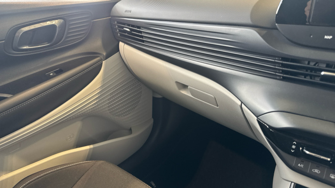 Hyundai i20 1.0T GDi 90 Tech Line 5dr Petrol Hatchback - Image 33
